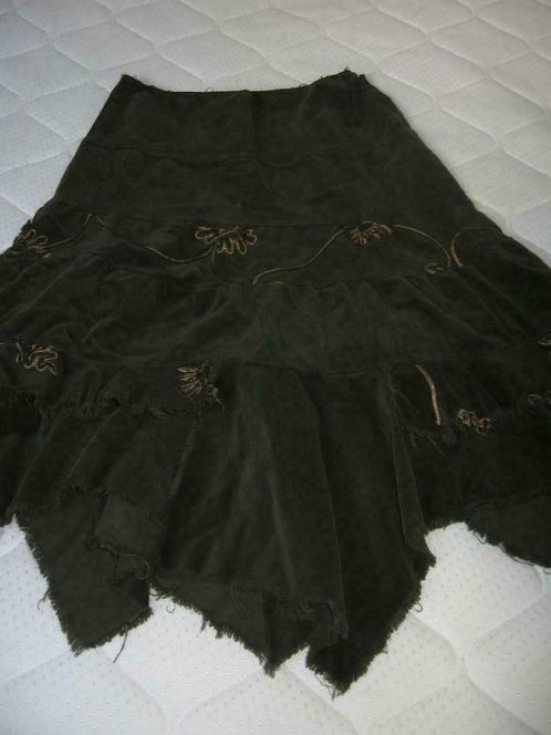 Lange, ongestructureerde rok in flesgroen fluweel, boh-stijl, Kleding | Dames, Rokken, Zo goed als nieuw, Maat 38/40 (M), Groen