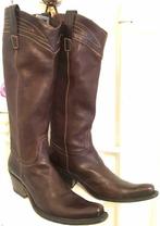 Bottes Cow-boy en cuir brun, de marque Gianni Barbato, 39, Comme neuf