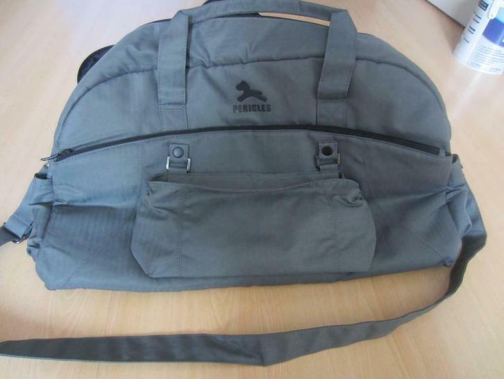 Hele grote verzorgingstas van Pericles, Kinderen en Baby's, Badjes en Verzorging, Zo goed als nieuw, Overige merken, Ophalen of Verzenden