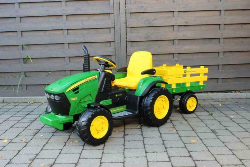 ② Stoere accu kindertractor John deere — Speelgoed | Buiten | Voertuigen en  Loopfietsen — 2dehands