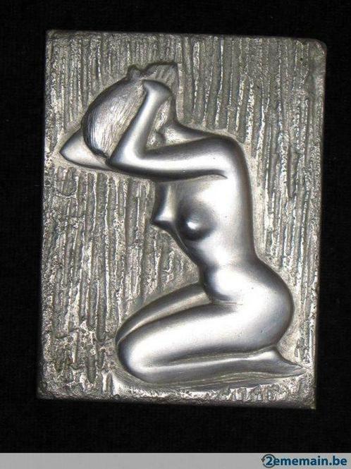 art-antiquité_sculpture en duralumin_femme nue, Antiquités & Art, Art | Sculptures & Bois, Enlèvement ou Envoi