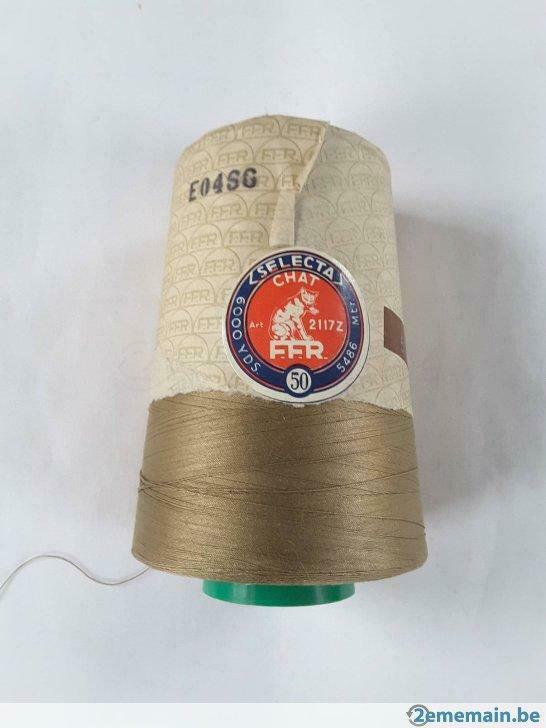 Naaigaren in kegel 5000m alle textiel 50 col. 516 lichtbruin, Hobby en Vrije tijd, Naaien en Fournituren, Nieuw, Ophalen of Verzenden