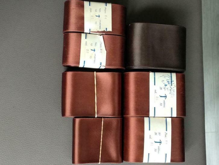 lot ruban satin double face, Hobby & Loisirs créatifs, Couture & Fournitures, Comme neuf, Enlèvement ou Envoi