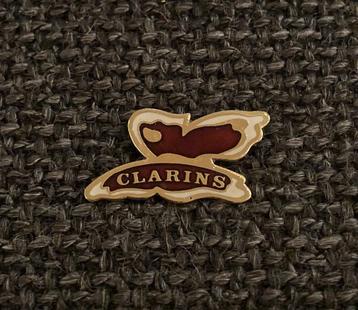 PIN - CLARINS - COSMETICA - PARFUM - PERFUME, Envoi, Utilisé, Marque, Insigne ou Pin's