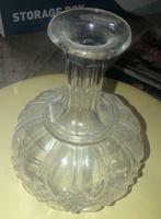 Joli petit vase en verre ou cristal ?, Antiquités & Art