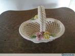 Mandje uit Italiaans porselein / capodimonte, Antiek en Kunst, Ophalen of Verzenden
