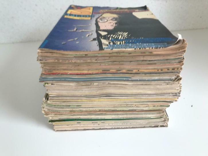 Spirou hebdomadaire - 1984-1985-1987 (74 livres), Boeken, Stripverhalen, Gelezen, Meerdere stripboeken, Ophalen of Verzenden