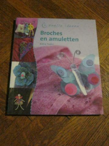 Broches en amuletten :Katia feder: knutselen, Enlèvement ou Envoi, Utilisé
