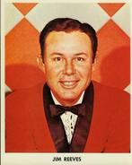 Originele Promoprent Jim Reeves in Rode Tuxedo, Verzamelen, Nieuw, 1960 tot 1980, Ophalen of Verzenden, Prent