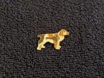 PIN - BEAGLE - CHIEN - DOG - HOND, Verzenden, Zo goed als nieuw, Dier of Natuur, Speldje of Pin