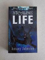 Antony Johnston: Dreams of Inan: Stealing Life, Livres, Fantastique, Comme neuf, Antony Johnston, Enlèvement ou Envoi