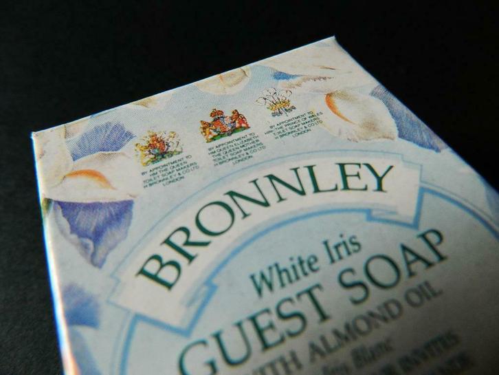 Lot divers Savon - zeep, Bijoux, Sacs & Beauté, Beauté | Soins du corps, Neuf, Autres types, Envoi