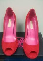 222A* BUFFALO LONDON rode suède pumps (maat 39), Kleding | Dames, Schoenen, Ophalen of Verzenden, Nieuw, Rood, Pumps