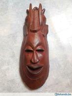 Afrikaans Masker, Ophalen