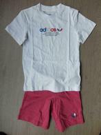 Adidas - Sport setje jongen. Maat 98. Nieuw, Neuf, Enlèvement ou Envoi, Vêtements de sport ou Maillots de bain, Adidas