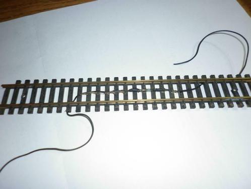 2 Rails 6001 Fleischmann H0 droit avec contact reed, Hobby & Loisirs créatifs, Trains miniatures | HO, Utilisé, Rails, Fleischmann