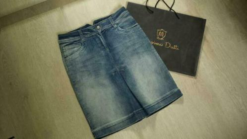 Prachtige Massimo Dutti jeansrok maat 36, Vêtements | Femmes, Jupes, Neuf, Taille 36 (S), Bleu, Enlèvement ou Envoi