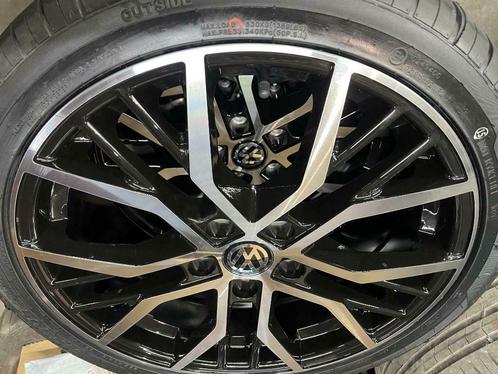 ‼️18” Santiago VW GOLF SET NIEUW met nieuwe banden. Inruil m, Autos : Pièces & Accessoires, Pneus & Jantes, Pneus et Jantes, Pneus été