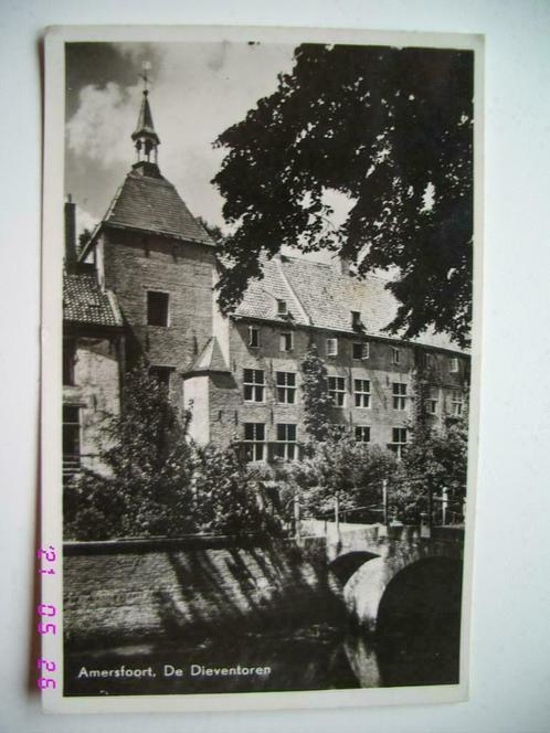 Postkaart - Amersfoort - De Dieventoren 1952, Verzamelen, Postkaarten | Nederland, Gelopen, Utrecht, 1940 tot 1960, Verzenden