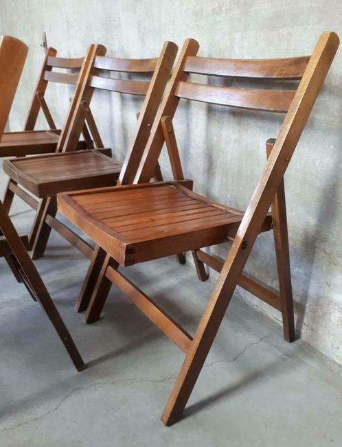 35 x partij lot vintage houten klapstoelen plooistoelen — Stoelen — 2dehands