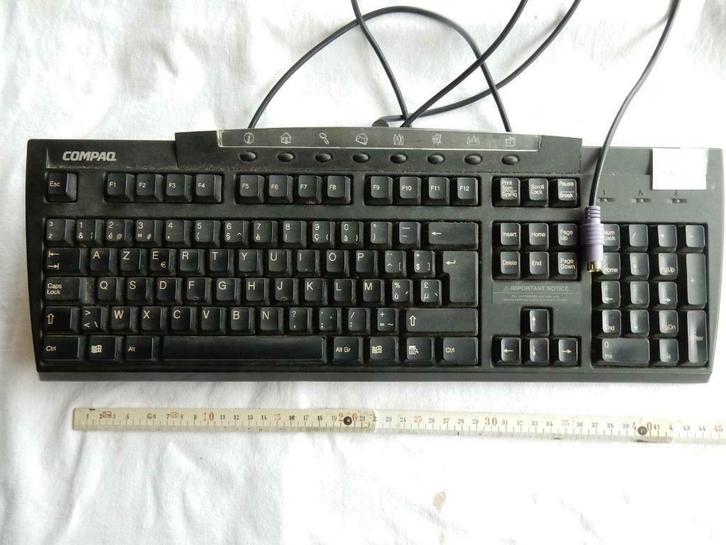 Vintage keyboards PS2 AZERTY Belgium, Computers en Software, Toetsenborden, Gebruikt, Azerty, Bedraad, Ophalen of Verzenden