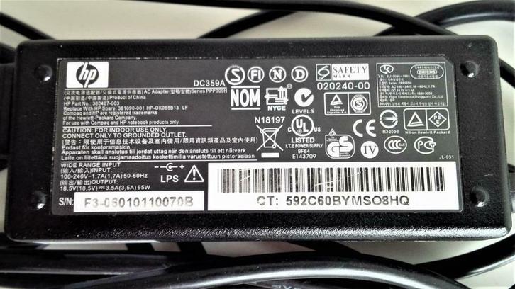 Adapter 380467-003 (= 381090, 463552, 463958) 18,5V 3,5A 65W, Computers en Software, Pc- en Netwerkkabels, Zo goed als nieuw, Ophalen of Verzenden