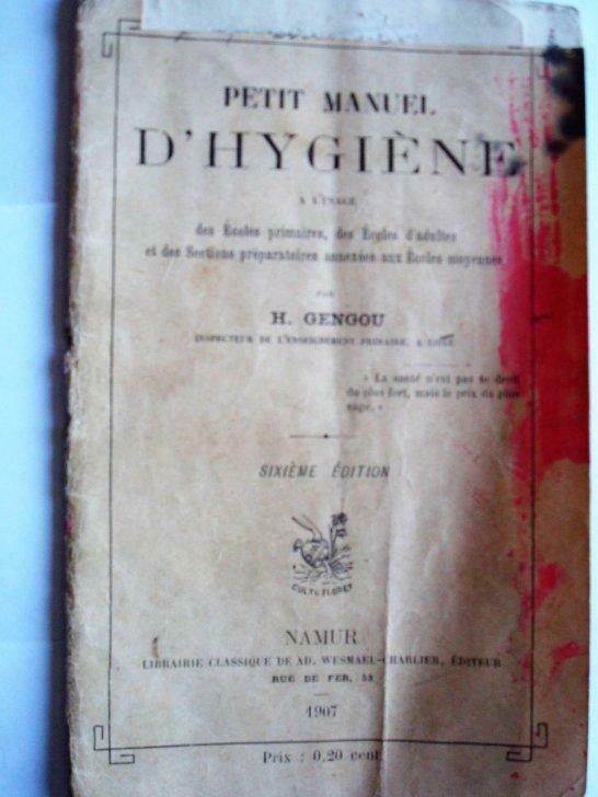 petit manuel d'hygiène  van 1907, Verzamelen, Overige Verzamelen, Gebruikt, Ophalen of Verzenden
