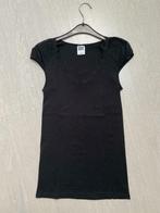 T-shirt noir avec dentelle Vero Moda 36/S, Vêtements | Femmes, T-shirts, Manches courtes, Taille 36 (S), Noir, Porté