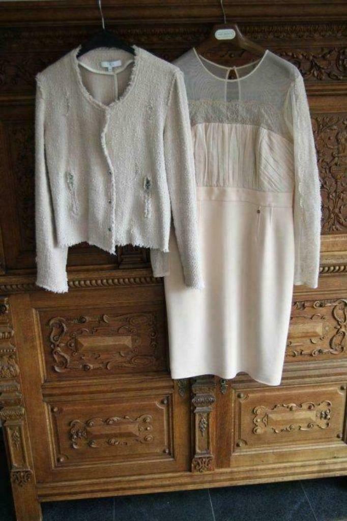 Elisabetta Franchi & Iro / kleed en vest, Kleding | Dames, Jurken, Zo goed als nieuw, Maat 38/40 (M), Overige kleuren, Onder de knie