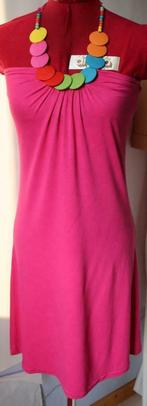 robe bain de soleil fuchsia avec collier en bois 38, Taille 38/40 (M), Rose, Enlèvement ou Envoi, Au-dessus du genou