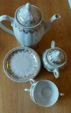 Porselein antiek thee/koffie servies met gouden randje, Antiek en Kunst, Ophalen of Verzenden