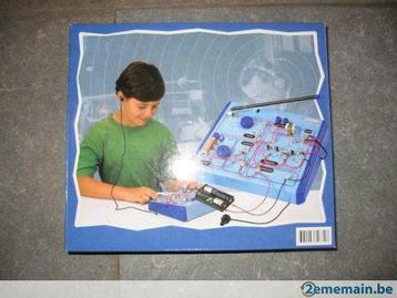 Construire sa radio !! Très éducatif et très agréable beschikbaar voor biedingen