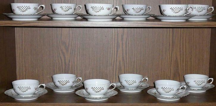 Koffieservies voor 12 personen KAHLA (doos 6), Huis en Inrichting, Keuken | Servies, Gebruikt, Ophalen