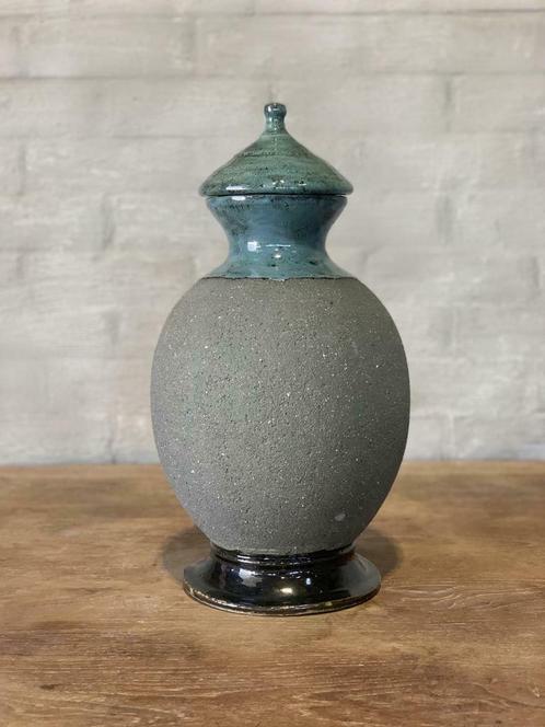 Unieke urne - tussen 45 en 55 cm hoog - nieuw, Antiquités & Art, Antiquités | Vases, Enlèvement ou Envoi