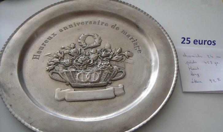 Assiette en étain (92%) : "Heureux  anniversaire de mariage", Maison & Meubles, Accessoires pour la Maison | Décorations murale