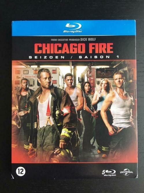 Chicago fire seizoen 1 blu-ray, CD & DVD, DVD | TV & Séries télévisées, Action et Aventure, Coffret, À partir de 12 ans, Enlèvement ou Envoi