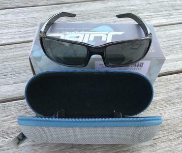 Zonnebril jeugd van het merk *Julbo*, Enlèvement ou Envoi, Comme neuf, Lunettes de soleil