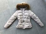 Mooie winterjas met echte pels maat S, Beige, Tre uno tre, Ophalen of Verzenden, Zo goed als nieuw