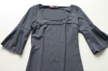Little black dress van Maison Vandenvos, Comme neuf, Noir, Envoi, Au-dessus du genou