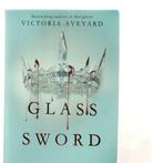Glass Sword Victoria Aveyard  440 pages, Comme neuf, Enlèvement ou Envoi
