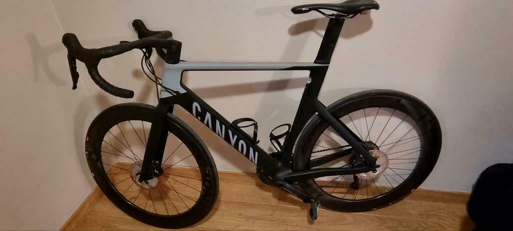 ② Canyon Aeroad cf sl 8 disc Large NIEUW zonder wielen — Fietsen |  Racefietsen — 2dehands