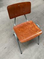 Retro stapelstoel, Huis en Inrichting, Ophalen, Gebruikt, Retro vintage, Metaal