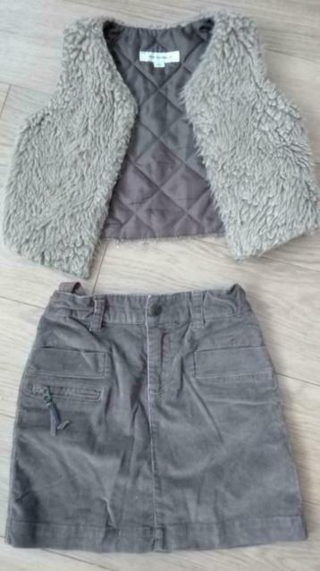 Rokje (river Woods) en bodywarmer ( van Hassels), maat 128, Enlèvement ou Envoi, Comme neuf, Fille, Ensemble