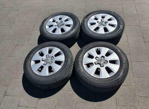 4 originele Audi 15 inch lichtmetalen velgen (5 x 112), Auto-onderdelen, Banden en Velgen, Velg(en), Zomerbanden, 15 inch, 195 mm