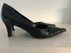 Donkerblauwe pumps maat 38, Kleding | Dames, Pumps, Blauw, Ophalen of Verzenden, Gedragen