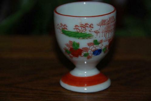 Collection Ancien coquetier blanc à motif chinois en porcela, Antiek en Kunst, Antiek | Porselein, Ophalen of Verzenden