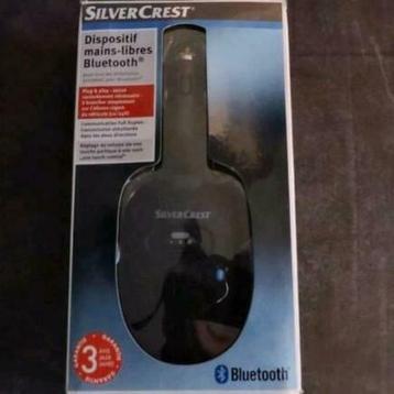 Bluetooth handsfree set voor in de auto. Nieuw, Telecommunicatie, Carkits, Ophalen of Verzenden, Nieuw, Opbouw, Complete carkit