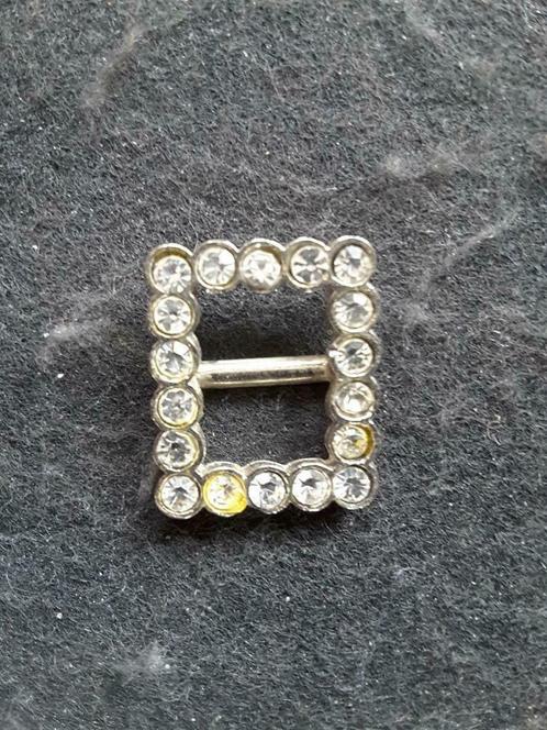Boucle de ceinture scintillante 22 x 18 mm avec 18 perles, Hobby & Loisirs créatifs, Couture & Fournitures, Neuf, Enlèvement ou Envoi