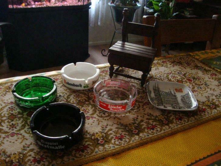 Asbakjes en Verzamelobjecten van biermerken vanaf, Verzamelen, Biermerken, Gebruikt