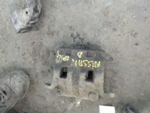 etrier de  frein avant  droit   nissan navara d40, Auto-onderdelen, Remmen en Aandrijving, Nissan, Gebruikt